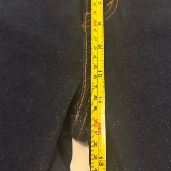 Levi's 512 Dark Indigo perfect slimming Capri SZ 10 high rise wide leg NWOT - Picture 6 of 15